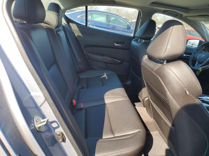 Photo 10 from auction – 2015 ACURA TLX with VIN 19UUB2F35FA009628