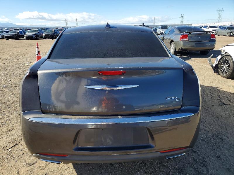 Photo 6 from auction – 2016 CHRYSLER 300C with VIN 2C3CCAEG6GH167439