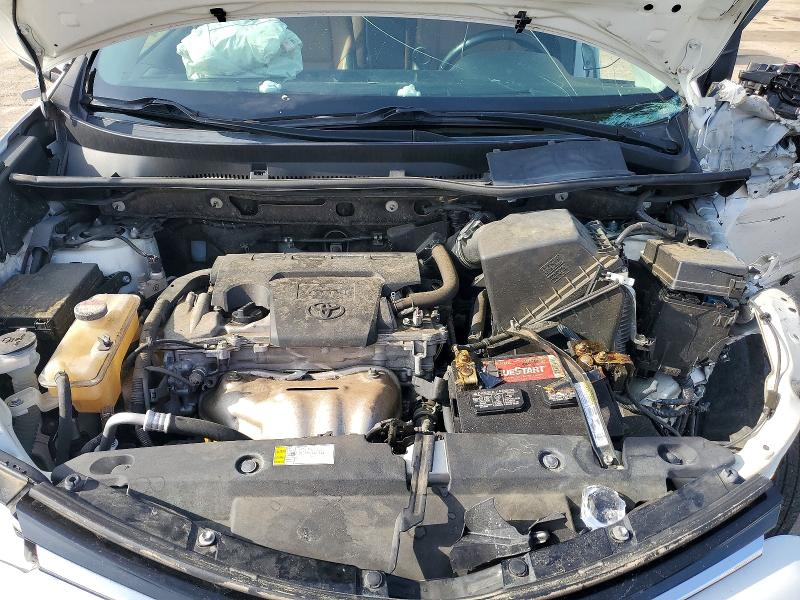Photo 11 from auction – 2016 TOYOTA RAV4 with VIN JTMYFREV5GJ067692