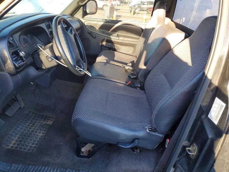 Photo 7 from auction – 2001 DODGE RAM 1500 with VIN 1B7HC16X01S210334