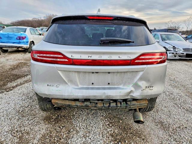 Photo 6 from auction – 2017 LINCOLN MKC with VIN 5LMCJ1C9XHUL45401