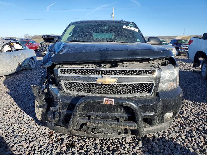 Photo 5 from auction – 2009 CHEVROLET SUBURBAN K with VIN 1GNFK263X9J106178