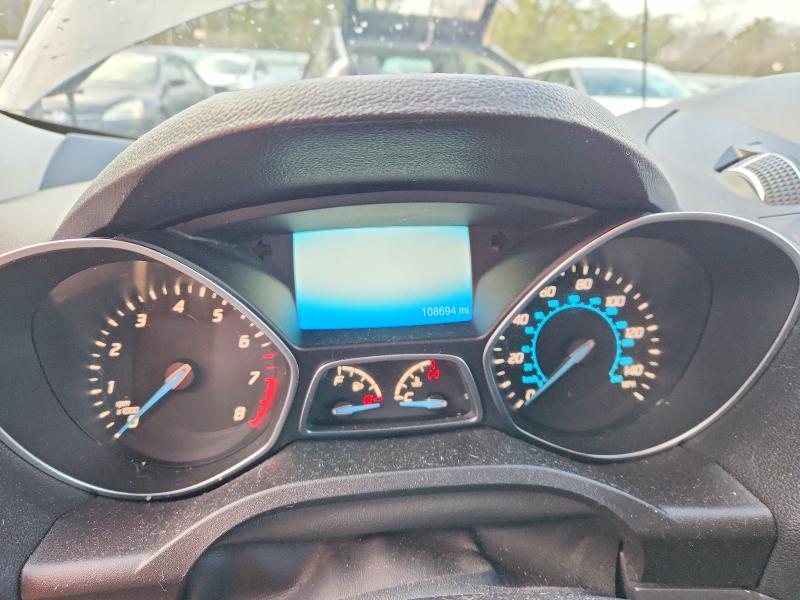 Photo 9 from auction – 2016 FORD ESCAPE with VIN 1FMCU9J99GUA01892