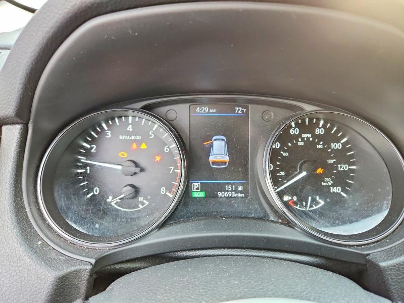 Photo 9 from auction – 2018 NISSAN ROGUE S with VIN 5N1AT2MVXJC772918