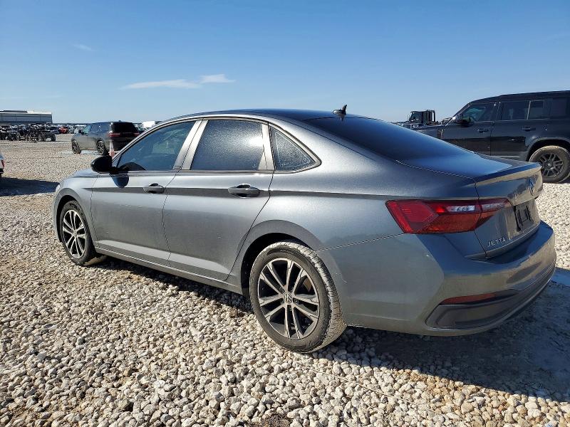 Photo 2 from auction – 2024 VOLKSWAGEN JETTA with VIN 3VWBM7BU5RM051460