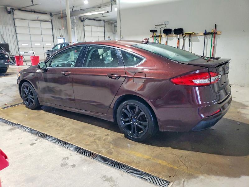Photo 2 from auction – 2019 FORD FUSION SE with VIN 3FA6P0HD1KR227994