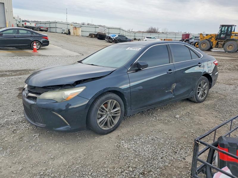 TOYOTA CAMRY 2016 z numerem VIN 4T1BF1FK9GU558059 - Zdjęcie z aukcji