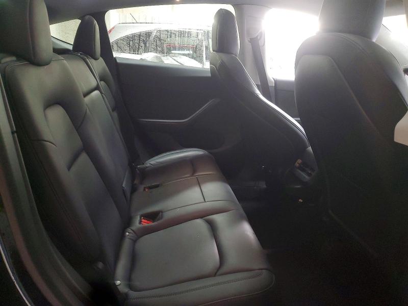 Photo 10 from auction – 2020 TESLA MODEL Y with VIN 5YJYGDEE2LF045912