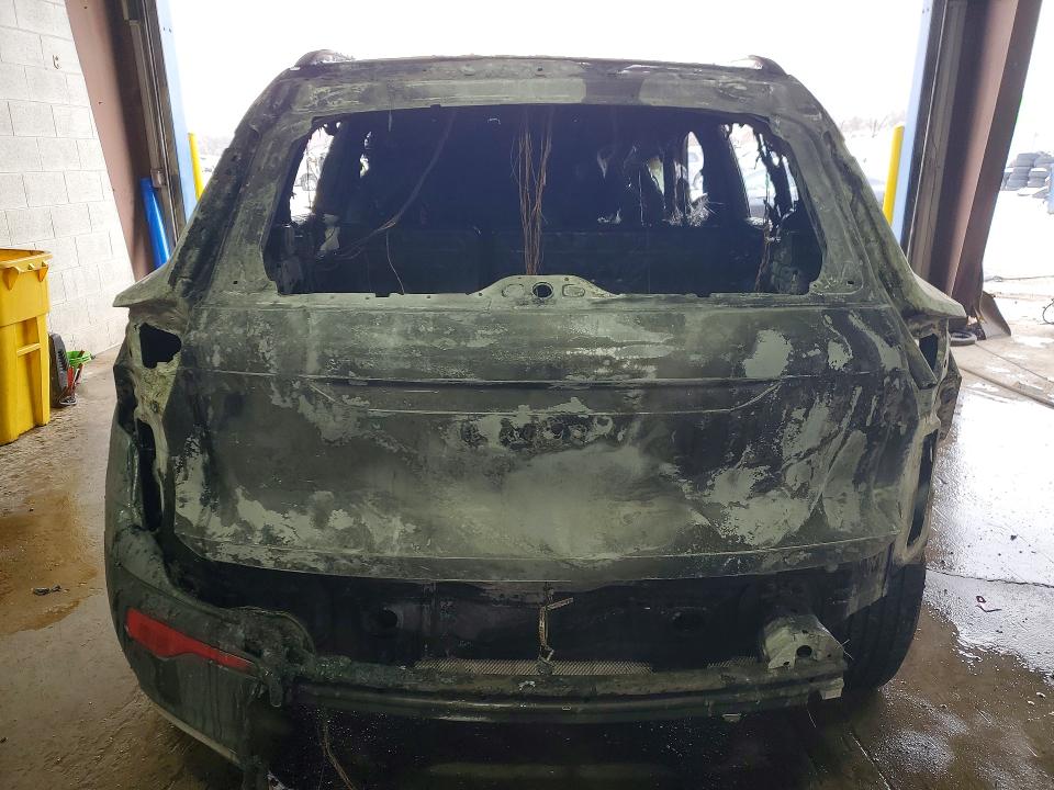 Photo 6 from auction – 2020 VOLVO XC40 with VIN YV4AC2HK8L2309248