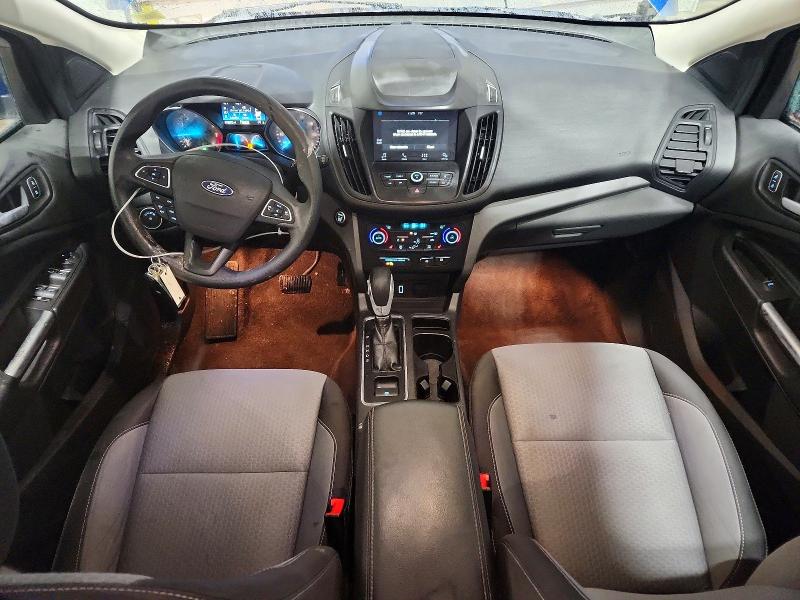 Photo 8 from auction – 2019 FORD ESCAPE with VIN 1FMCU9GD8KUC22680