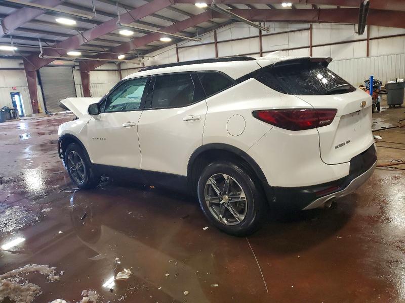 Photo 2 from auction – 2023 CHEVROLET BLAZER 2LT with VIN 3GNKBHR45PS118482