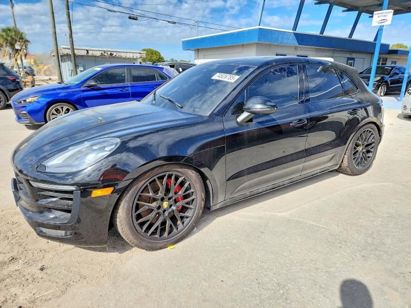 PORSCHE MACAN GTS 2017 with VIN WP1AG2A58HLB56737 - Photo from auction