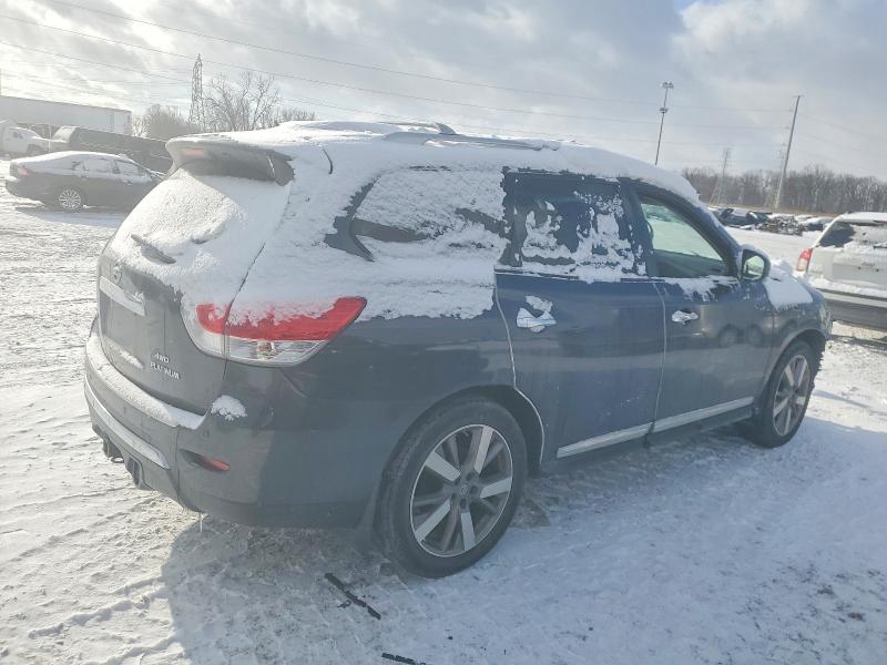 Photo 3 from auction – 2013 NISSAN PATHFINDER with VIN 5N1AR2MMXDC648643