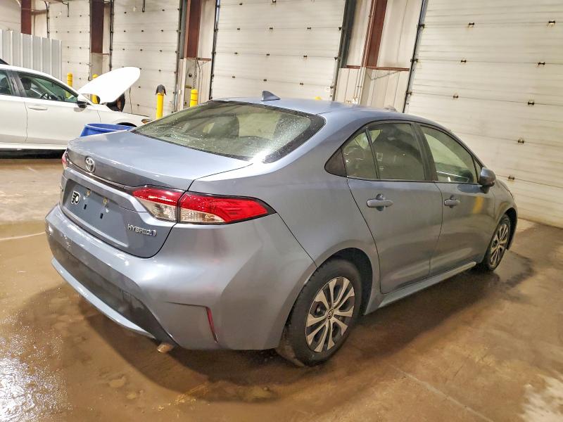 Photo 3 from auction – 2021 TOYOTA COROLLA LE with VIN JTDEAMDE1MJ017907