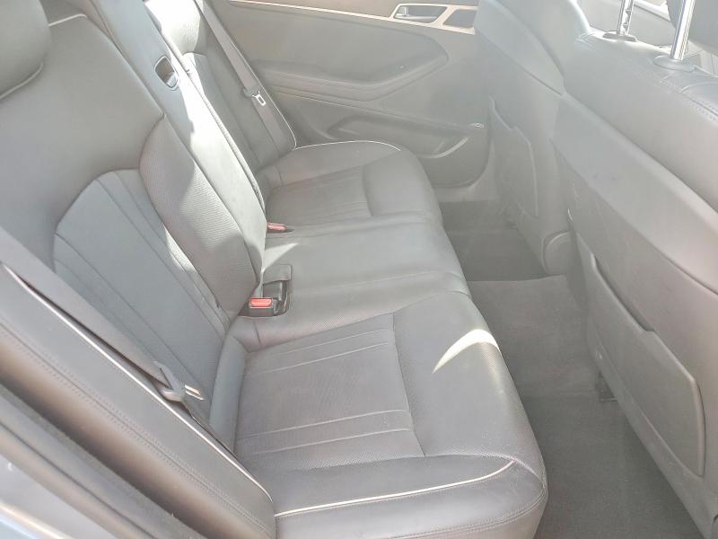 Photo 10 from auction – 2017 GENESIS G80 BASE with VIN KMHGN4JE0HU172028