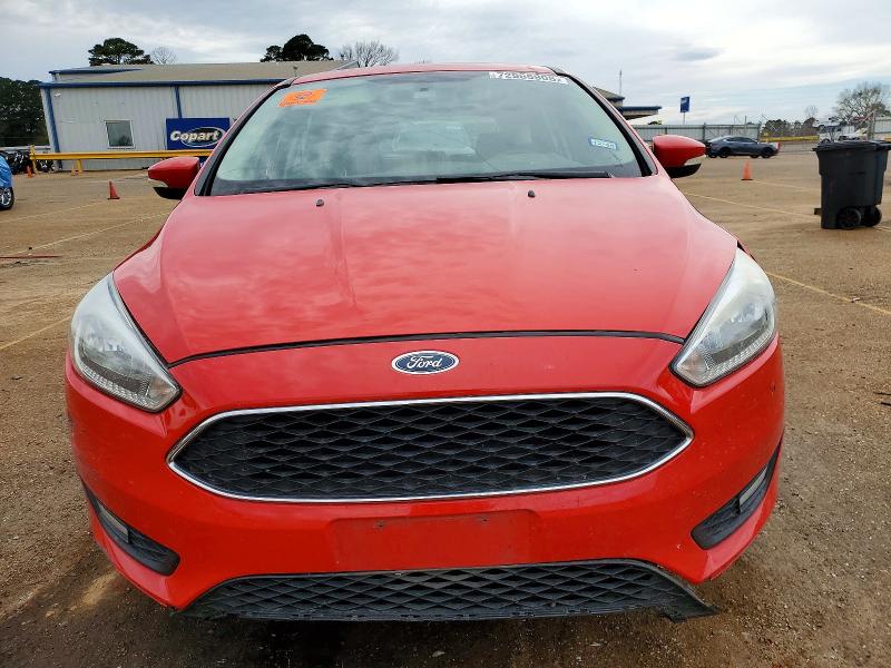 Photo 5 from auction – 2015 FORD FOCUS SE with VIN 1FADP3K21FL240426