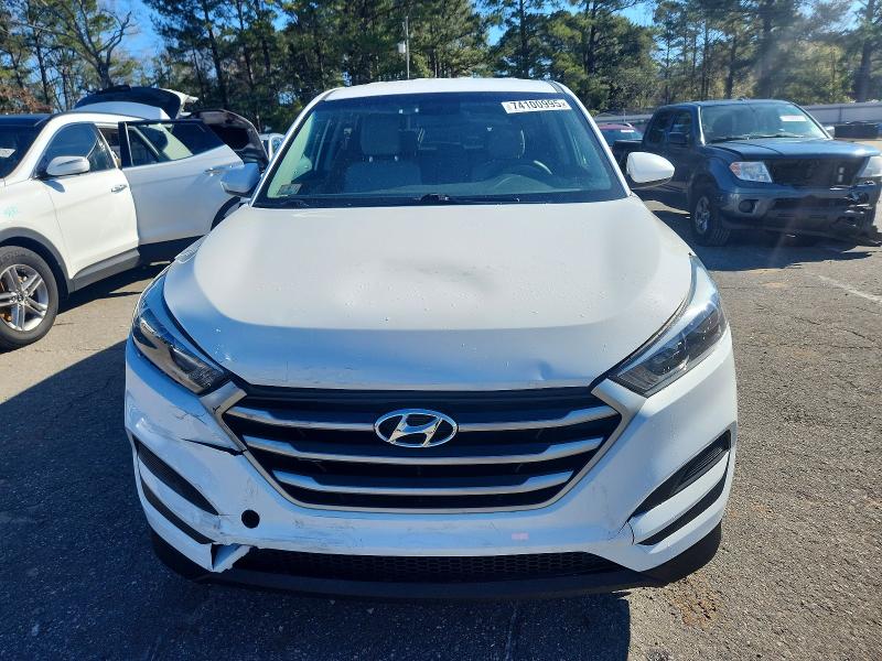Photo 5 from auction – 2018 HYUNDAI TUCSON SE with VIN KM8J2CA40JU809683