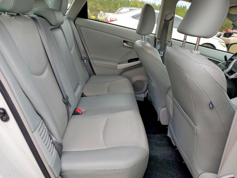 Photo 10 from auction – 2015 TOYOTA PRIUS with VIN JTDKN3DU9F1913299