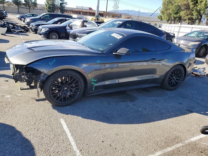 FORD MUSTANG 2018 with VIN 1FA6P8CF8J5129103 - Photo from auction