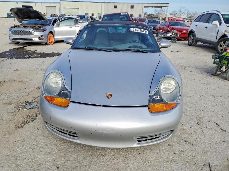 Photo 5 from auction – 1999 PORSCHE BOXSTER with VIN WP0CA2989XU627801