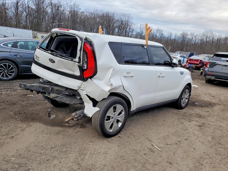 Photo 3 from auction – 2015 KIA SOUL with VIN KNDJN2A28F7165344