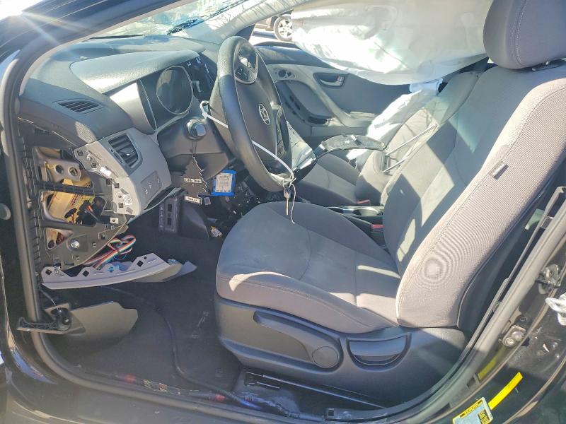Photo 7 from auction – 2016 HYUNDAI ELANTRA with VIN KMHDH4AE2GU604790