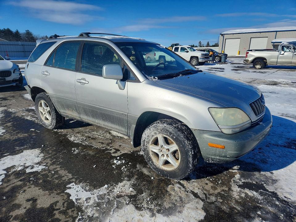 Photo 4 from auction – 2001 LEXUS RX 300 with VIN JTJHF10UX10194741
