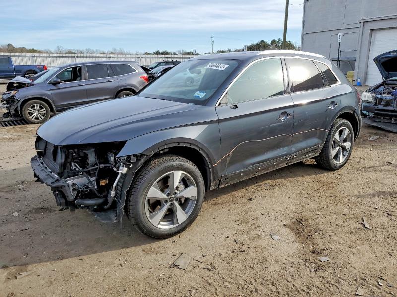 AUDI Q5 2024 with VIN WA1ABAFY0R2003641 - Photo from auction