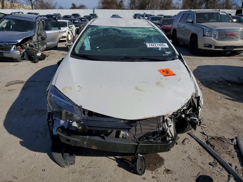Photo 5 from auction – 2018 TOYOTA COROLLA with VIN 5YFBURHEXJP796751