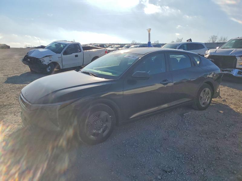 KIA K4 LX 2025 with VIN 3KPFT4DE9SE224246 - Photo from auction