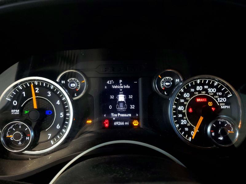 Photo 9 from auction – 2022 RAM 1500 with VIN 1C6RRFBG3NN435218