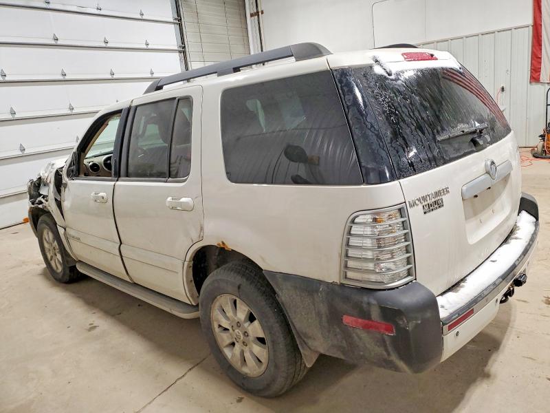 Photo 2 from auction – 2010 MERCURY MOUNTAINEE with VIN 4M2EN4HEXAUJ02652