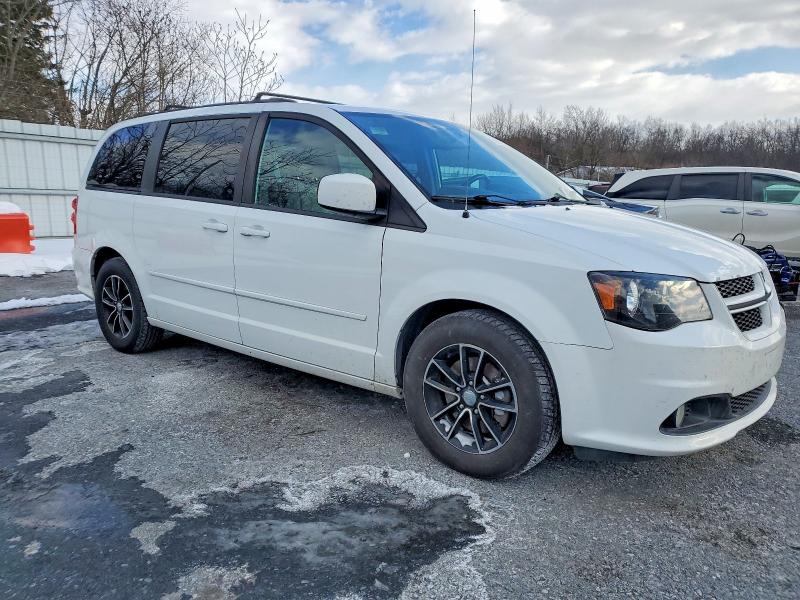 Photo 4 from auction – 2017 DODGE GRAND CARA with VIN 2C4RDGEG5HR864733