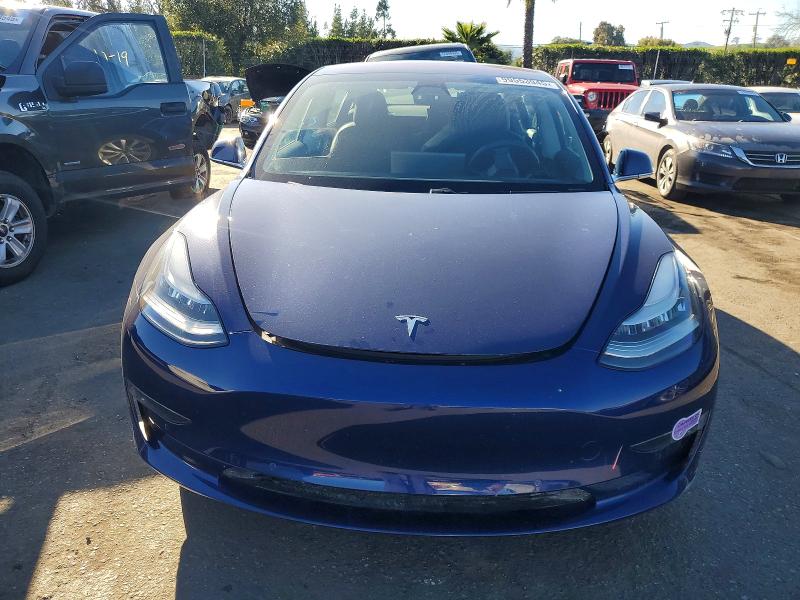 Photo 5 from auction – 2018 TESLA MODEL 3 with VIN 5YJ3E1EA2JF110203
