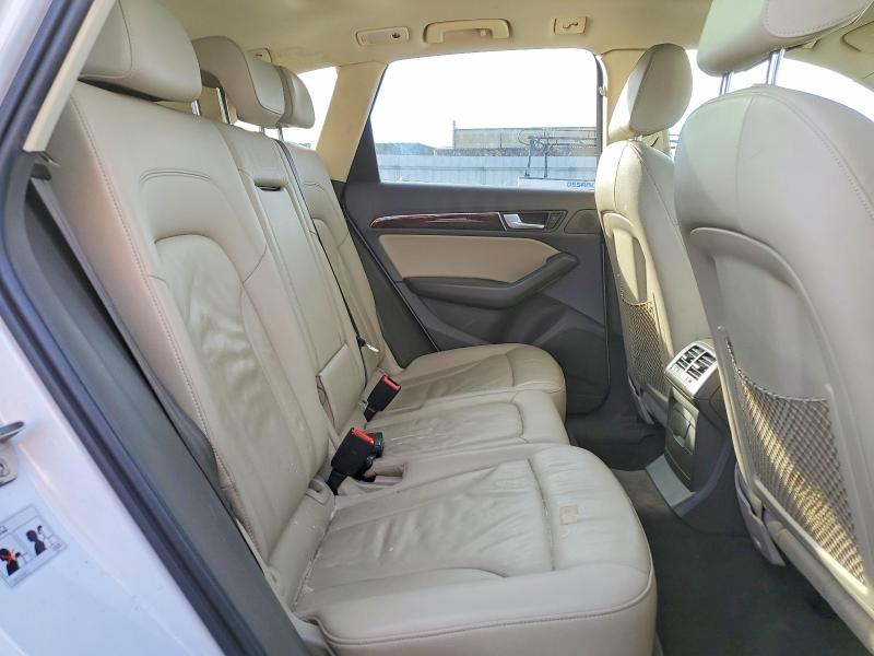 Photo 11 from auction – 2016 AUDI Q5 PREMIUM with VIN WA1C2AFP7GA088108