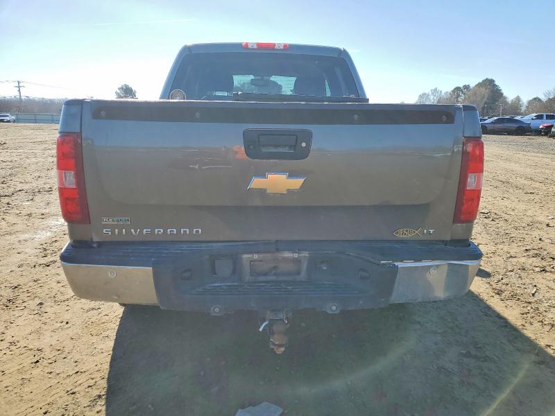 Photo 6 from auction – 2011 CHEVROLET SILVERADO with VIN 3GCPKSE32BG260745