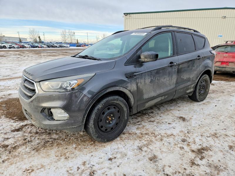 FORD ESCAPE SE 2017 with VIN 1FMCU9G96HUC68786 - Photo from auction