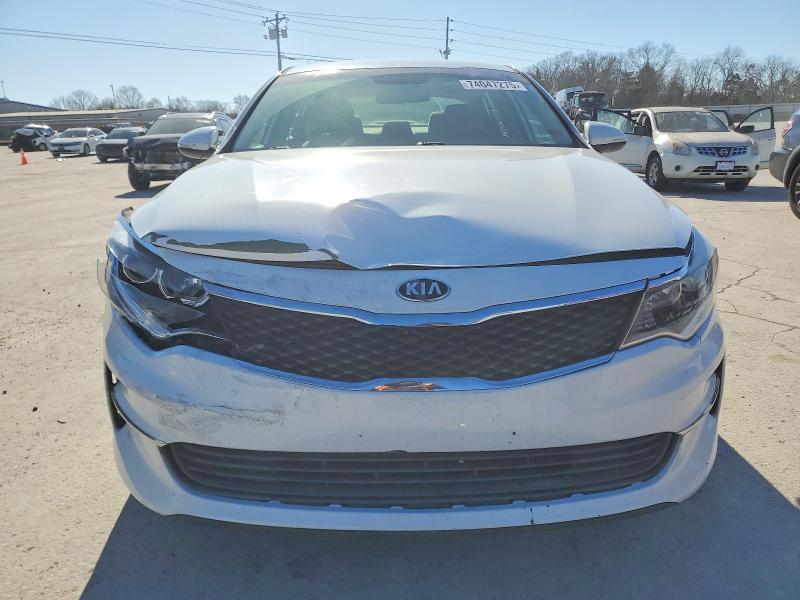 Photo 5 from auction – 2016 KIA OPTIMA LX with VIN 5XXGT4L33GG001574