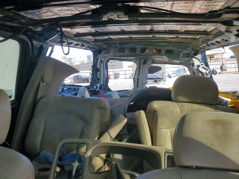 Photo 10 from auction – 2001 CHEVROLET SUBURBAN K with VIN 1GNFK16T91J223989