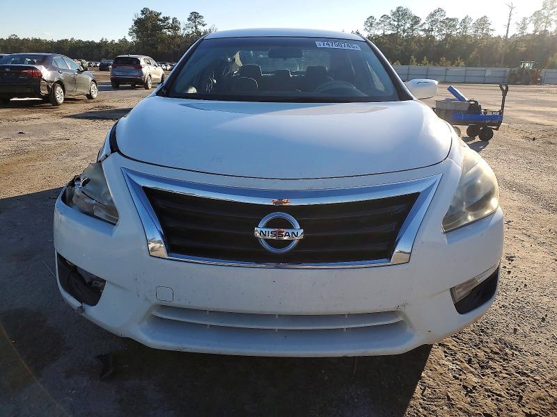 Photo 5 from auction – 2015 NISSAN ALTIMA 2.5 with VIN 1N4AL3AP1FC455672