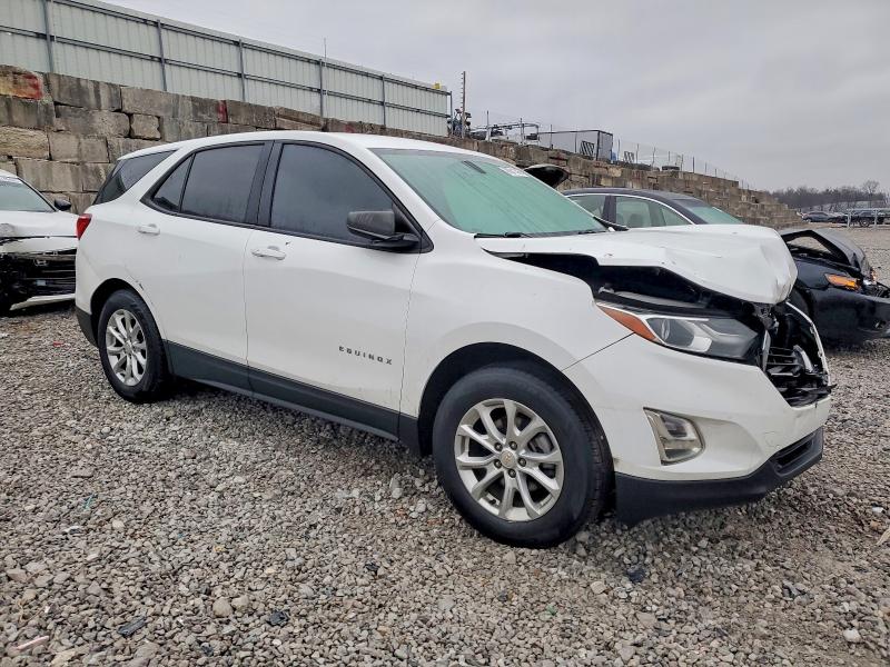 Photo 4 from auction – 2019 CHEVROLET EQUINOX with VIN 2GNAXHEV2K6282095