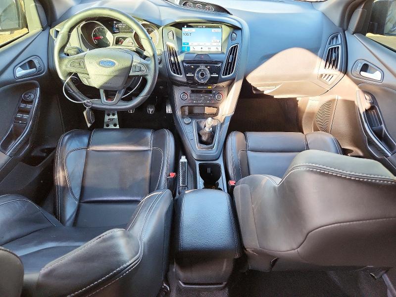 Photo 8 from auction – 2017 FORD FOCUS with VIN 1FADP3L98HL255150