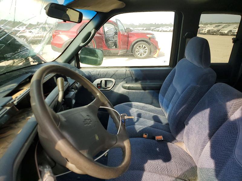 Photo 7 from auction – 1995 CHEVROLET GMT-400 C1 with VIN 2GCEC19K6S1211802