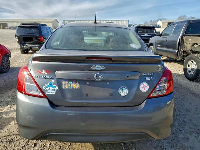 Photo 6 from auction – 2017 NISSAN VERSA S with VIN 3N1CN7AP6HL803884
