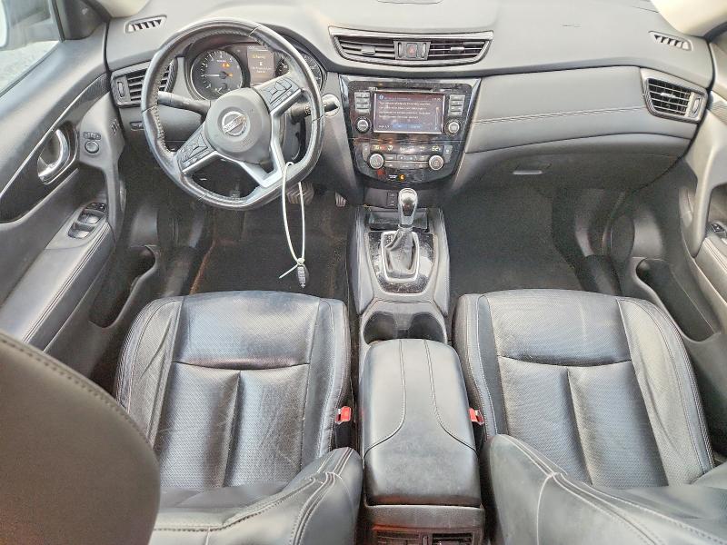 Photo 8 from auction – 2017 NISSAN ROGUE with VIN JN8AT2MT8HW405483