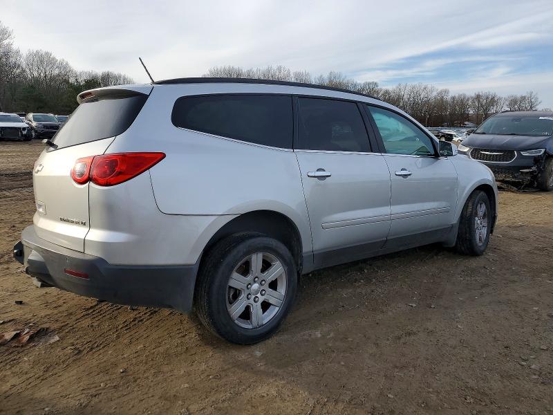 Photo 3 from auction – 2012 CHEVROLET TRAVERSE with VIN 1GNKRGED4CJ169138