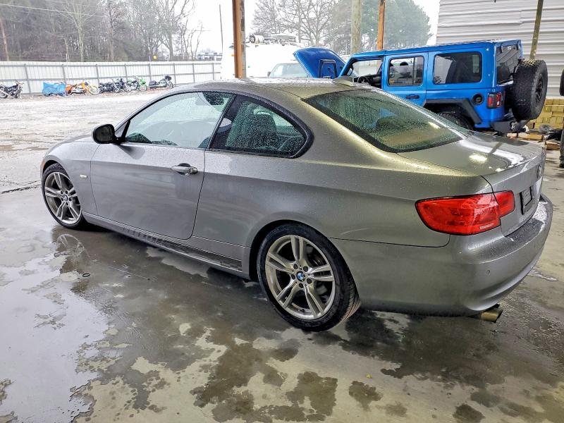 Photo 2 from auction – 2012 BMW 328 I with VIN WBAKE3C59CE770401