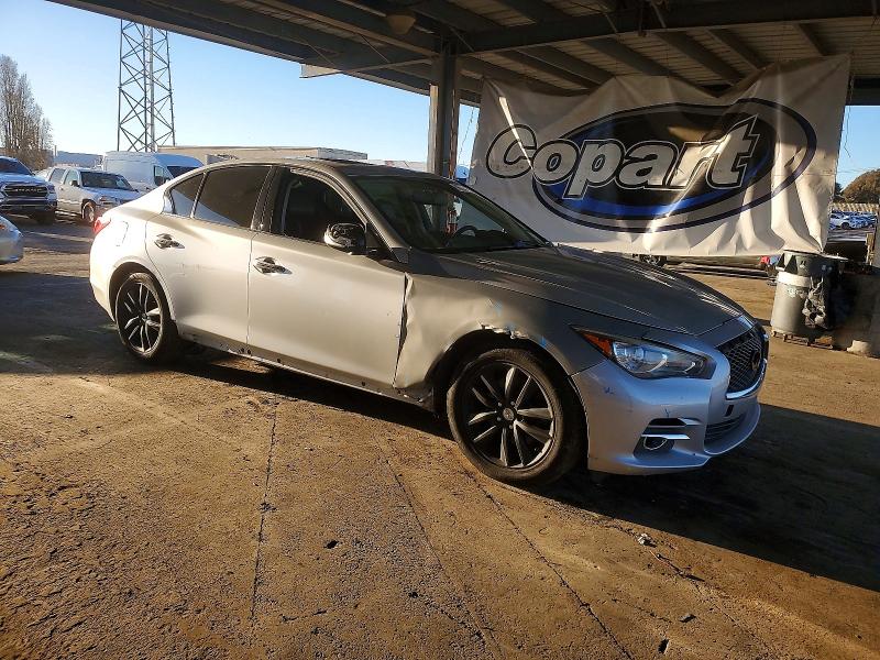 Photo 4 from auction – 2016 INFINITI Q50 PREMIU with VIN JN1EV7AP6GM303432
