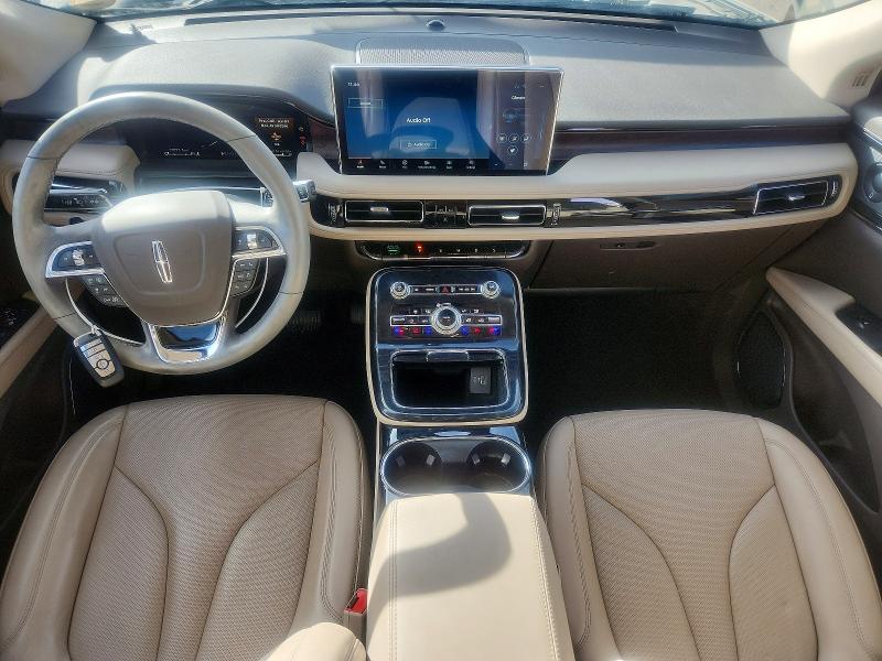 Photo 8 from auction – 2023 LINCOLN NAUTILUS R with VIN 2LMPJ8KP4PBL09435
