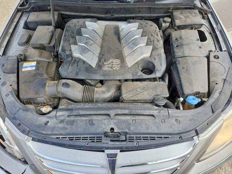 Photo 11 from auction – 2012 HYUNDAI GENESIS 5. with VIN KMHGC4DHXCU168573